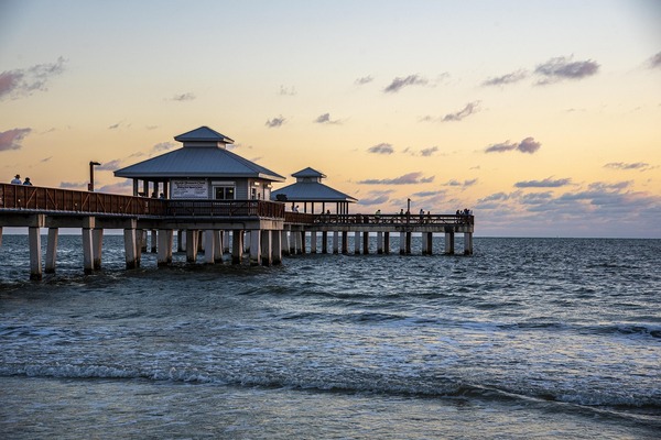 选择新加坡监护服务前要核对什么